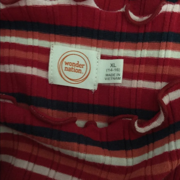 Top - Picture 3 of 3